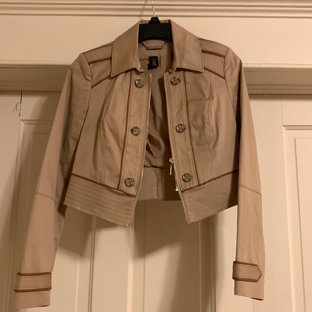 White House Black Market, 0, Tan short Jacket